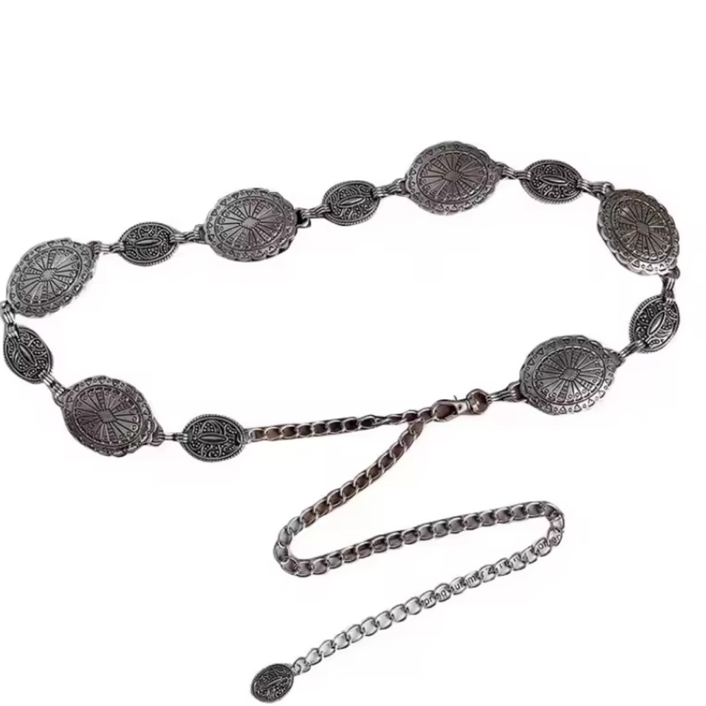 Vintage Elegant Silver Chain Medallion Belt - Picture 2 of 3